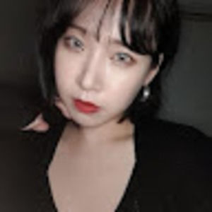 Meet your Posher, Luna